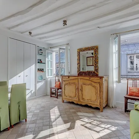 630 Yoake - Superb In Paris